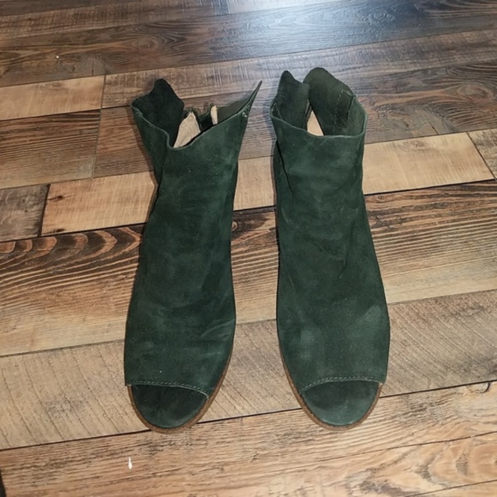 Lucky Brand 6.5 Booties